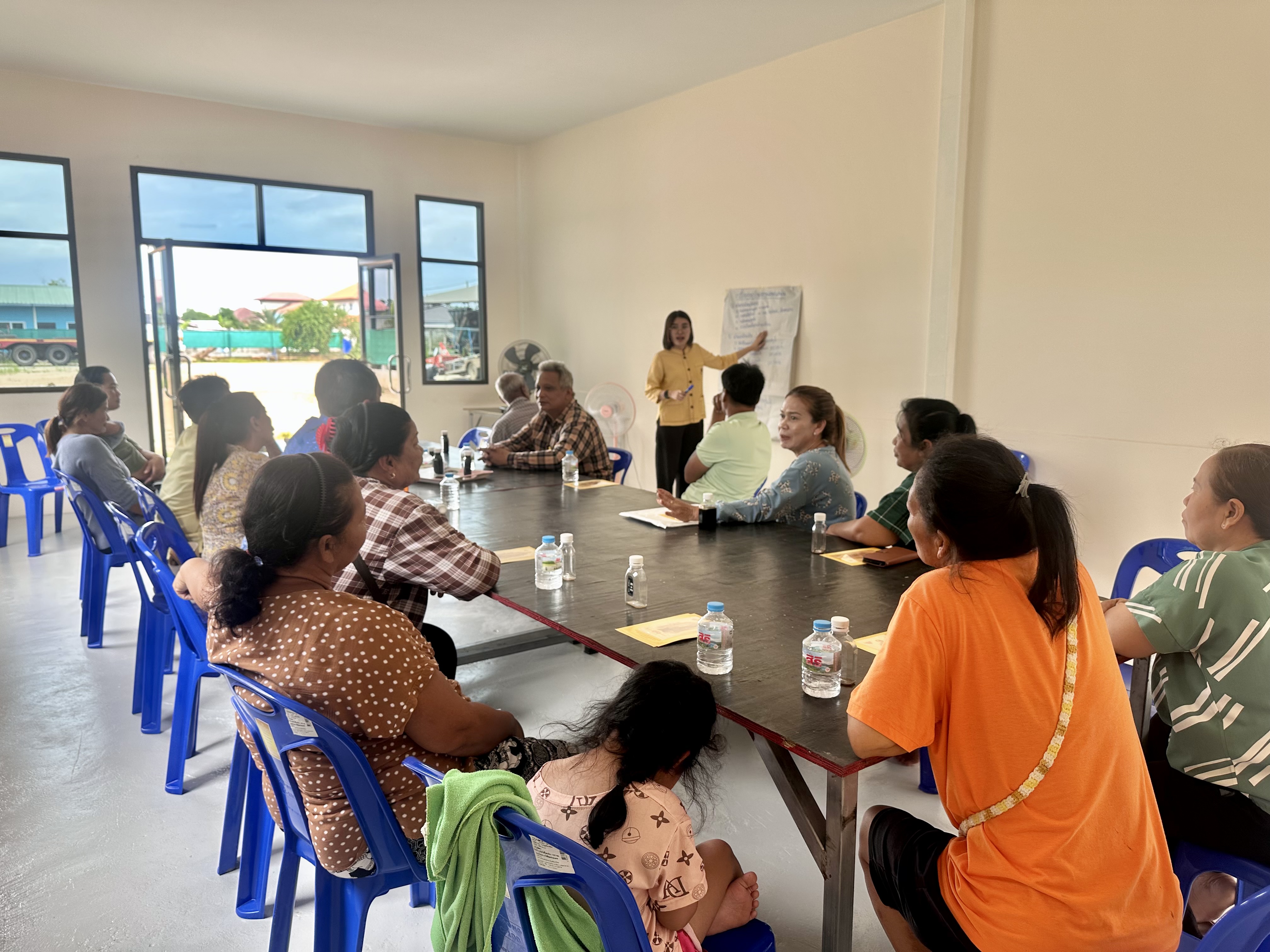 ✨พช.บางบ่อ ขับเคลื่อนการดำเนินงานพัฒนาและฟื้นฟูหมู่บ้านกองทุนแม่ของแผ่นดิน