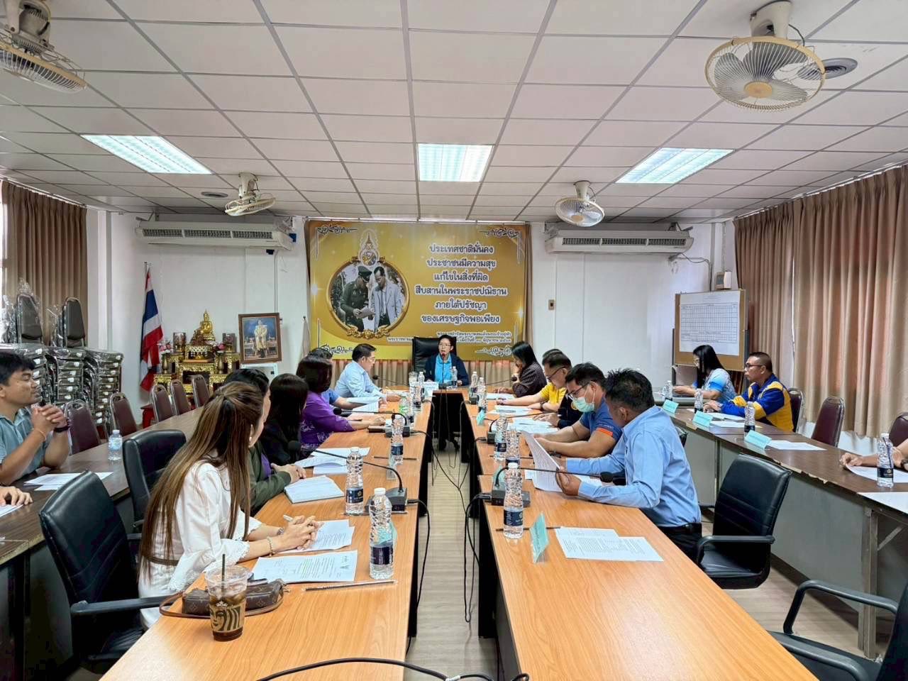 พช.บางบ่อ เข้าร่วมประชุมให้ความช่วยเหลือผู้ประสบภัยพิบัติอำเภอ (ก.ช.ภ.อ.) การจ่ายเงินช่วยเหลือผู้ประสบภัยในช่วงฤดูฝน ปี 2568 ครั้งที่ 1